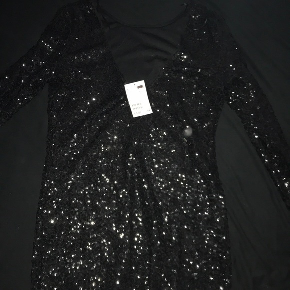 Black sequin low back dress - Picture 2 of 2